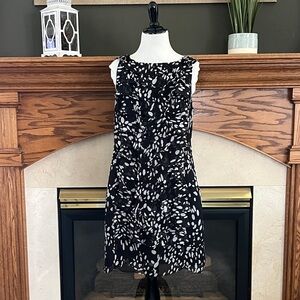 Adrianna Papell Black White Sleeveless Tiered Ruffle‎ Dress Size 10